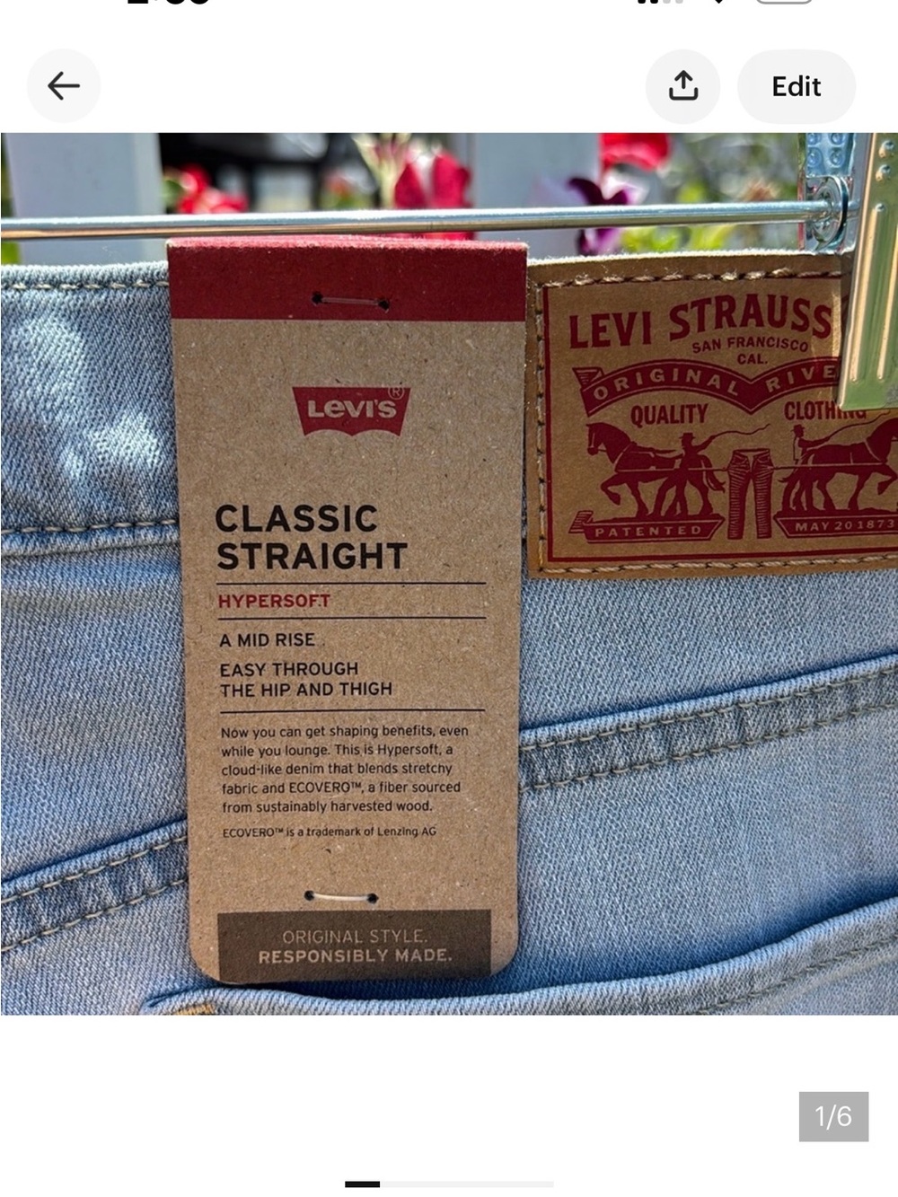 Levi's Women's Straight Leg Jeans in Light Blue Wash